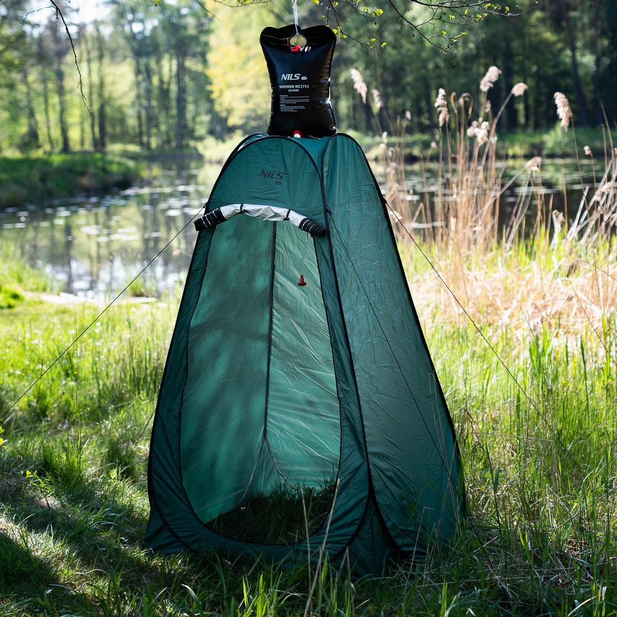 NILS Camp Pop-up Omkleedtent - Groen - Aanzicht