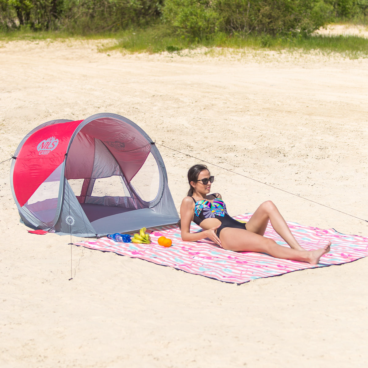 NILS Camp Pop-up Strandtent - Rood/Grijs - Aanzicht