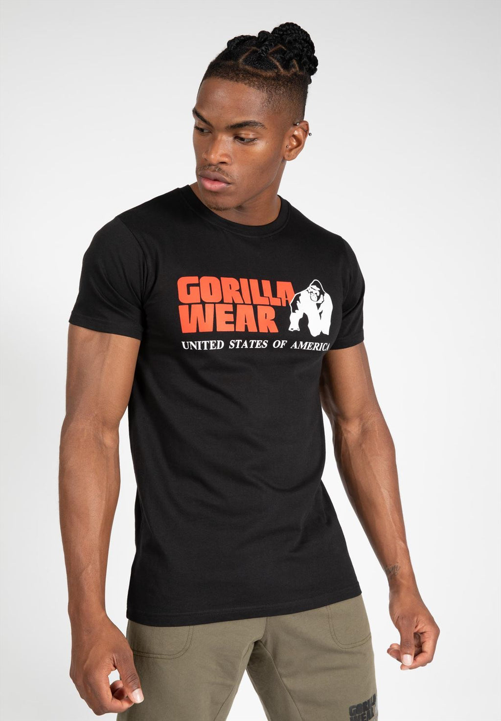 Gorilla Wear Classic T-shirt - Zwart - In gebruik