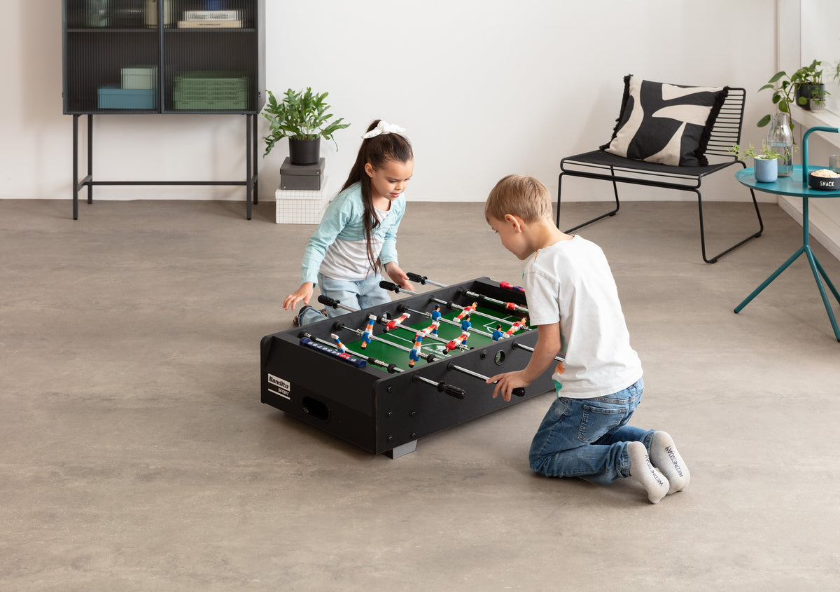 Bandito Mini Tafelvoetbal met Telescopische Stangen - Zwart - Tweedekans - Aanzicht