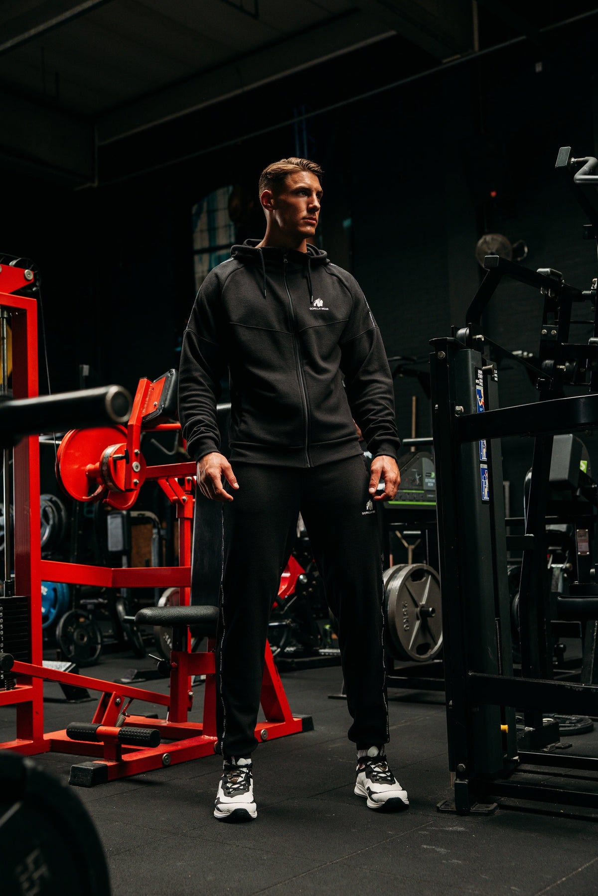 Gorilla Wear Harvey Trainingsjas - Zwart - Aanzicht