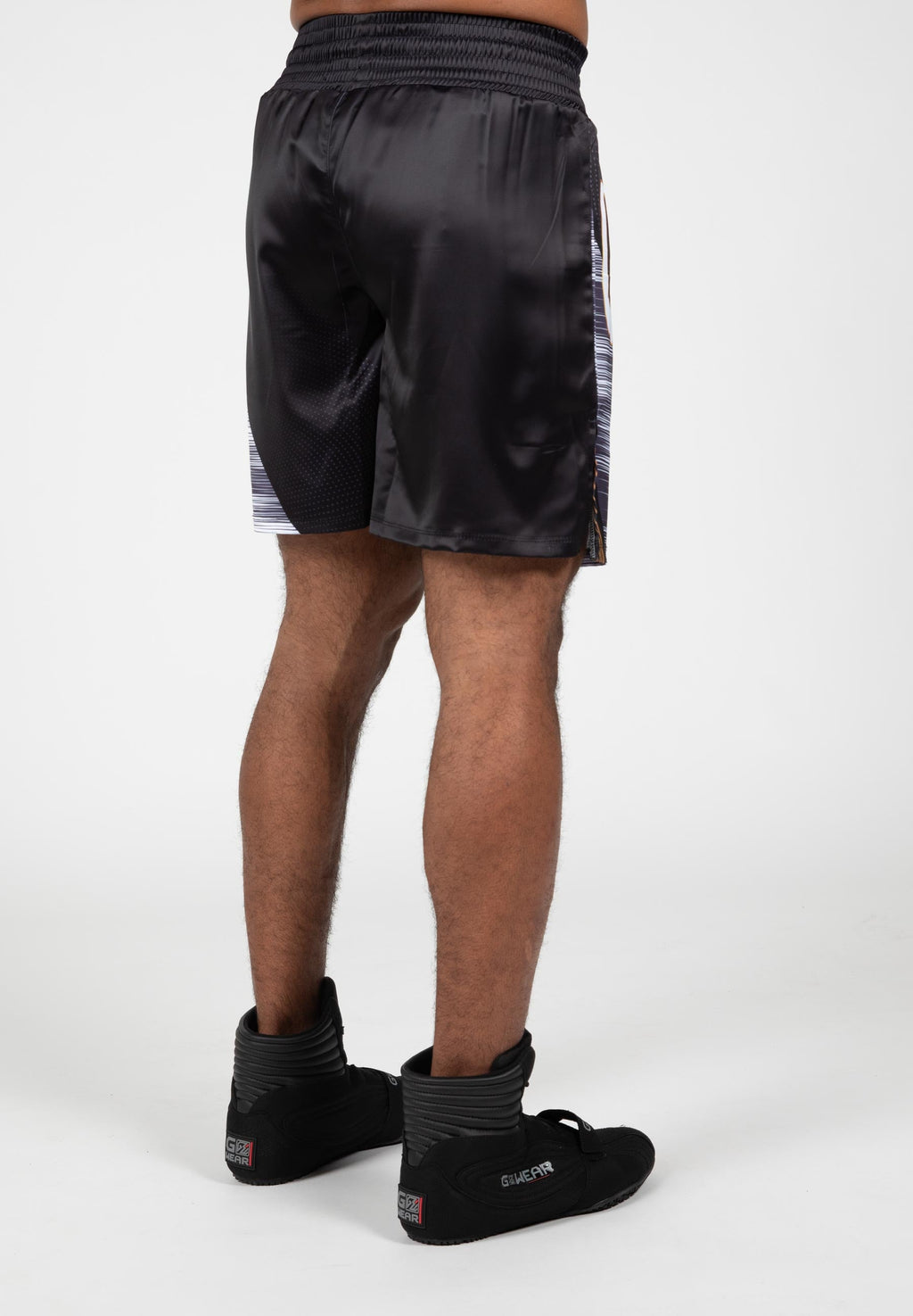 Gorilla Wear Clayton Boxing Shorts - Zwart/Goud - Aanzicht