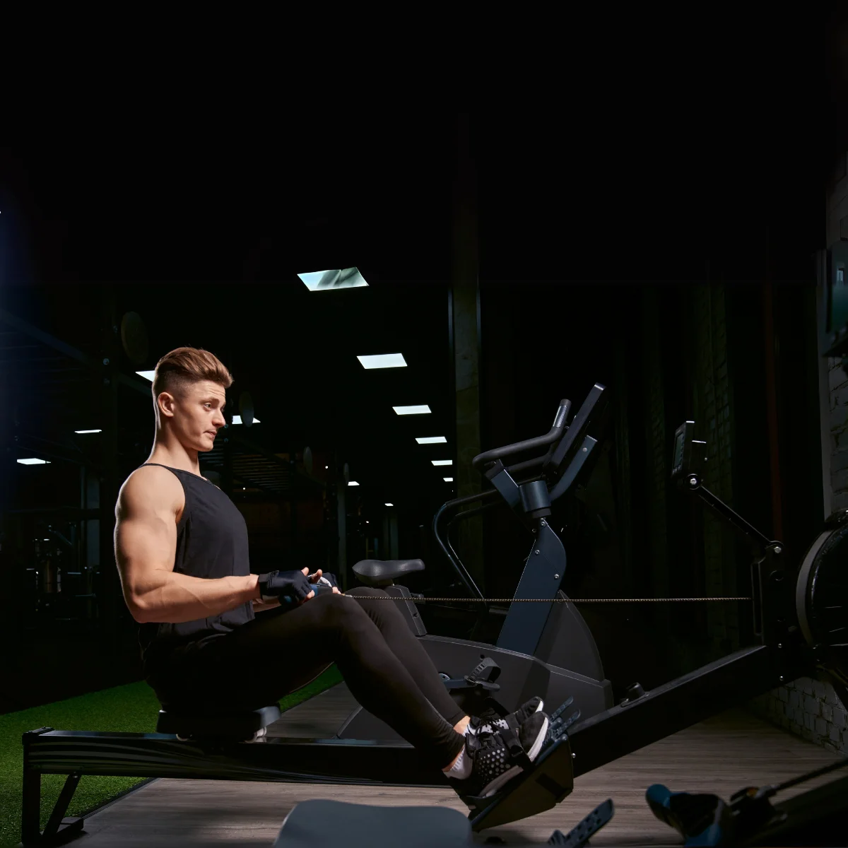 Toorx Fitness MDN Row Bar - Aanzicht