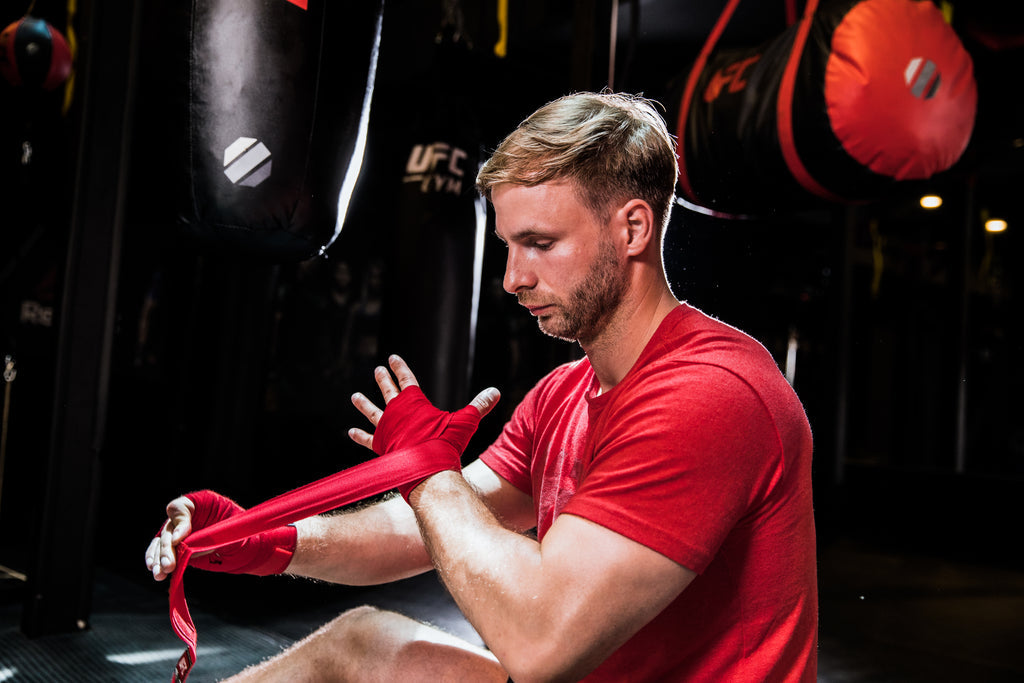 UFC Contender Handwraps - Boksbandages - 450 cm - Rood - Aanzicht