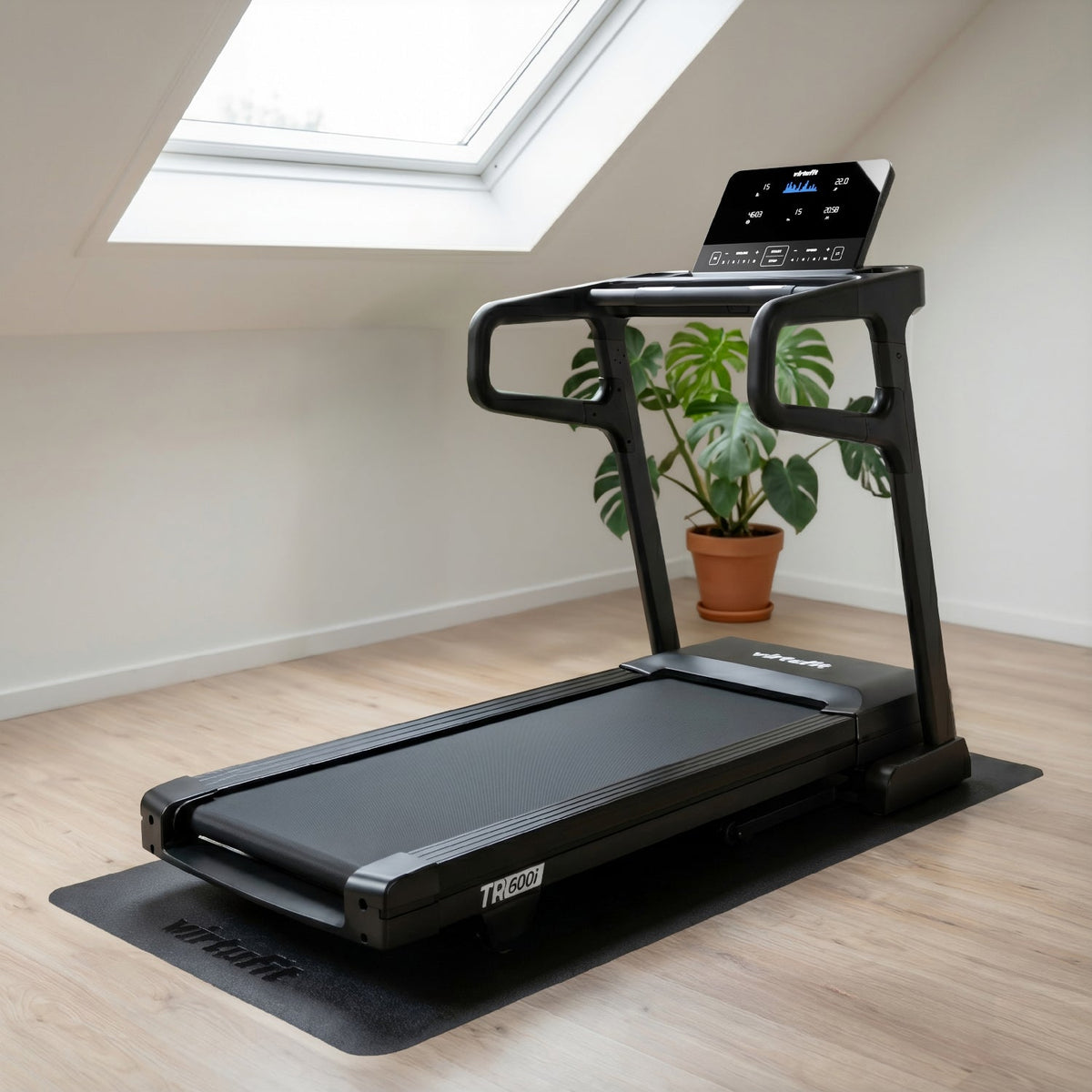 VirtuFit TR600i Loopband - Treadmill - Aanzicht