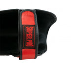 Super Pro Combat Gear Rebel Scheenbeschermers - Rood/Wit - In gebruik