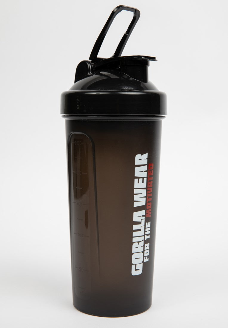 Gorilla Wear Shake Beker XXL - 1000 ml - Zwart - In gebruik