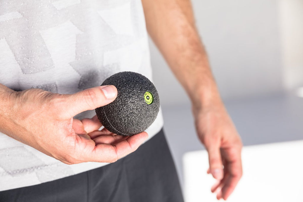 Blackroll Ball Massage Bal - 8 cm - Roze - Detail