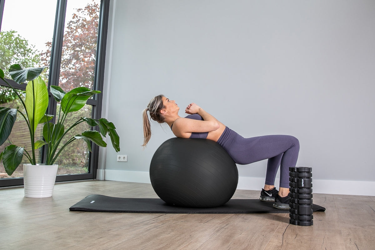 VirtuFit Anti-Burst Fitnessbal Pro - Gymbal - Swiss Ball - met Pomp - Zwart - 45 cm - Detail