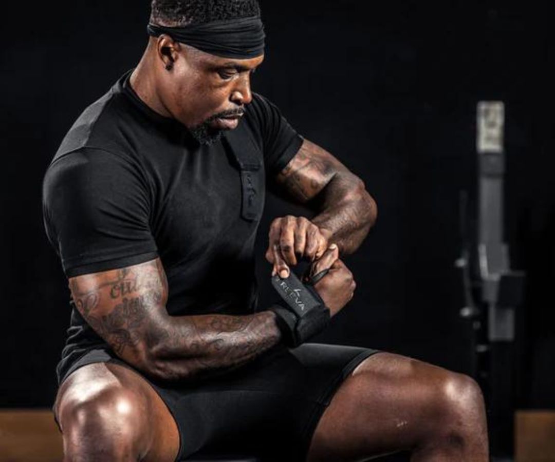 Reeva Powerlifting Wrist Wraps - 60 cm - Zwart - Detail