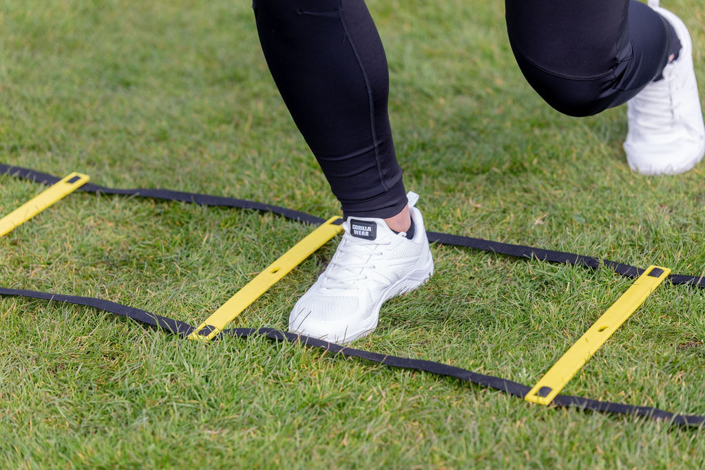 VirtuFit Speed Ladder - Loopladder - 4 Meter - met Tas - In gebruik