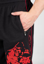Gorilla Wear Buffalo Old School Workout Shorts - Zwart/Rood - In gebruik