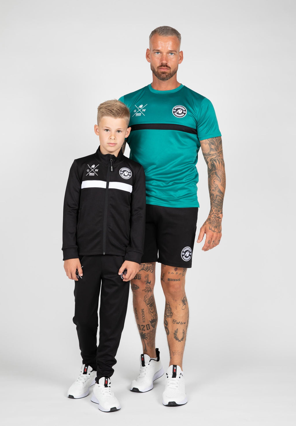 Gorilla Wear Vernon Kids Trainingsjas - Zwart - In gebruik