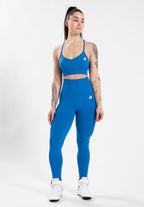Gorilla Wear Olivia Seamless Sportbeha - Blauw - In gebruik