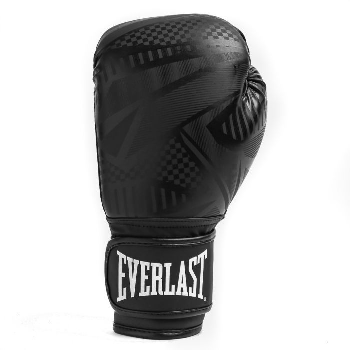 Everlast Spark Bokshandschoenen - Zwart Geo - In gebruik