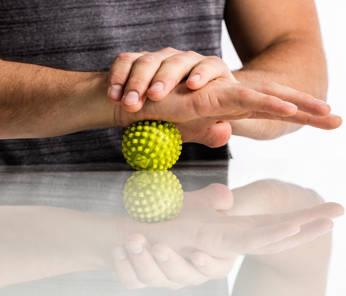 Triggerpoint MobiPoint Massage Bal - Lime - Sfeerafbeelding