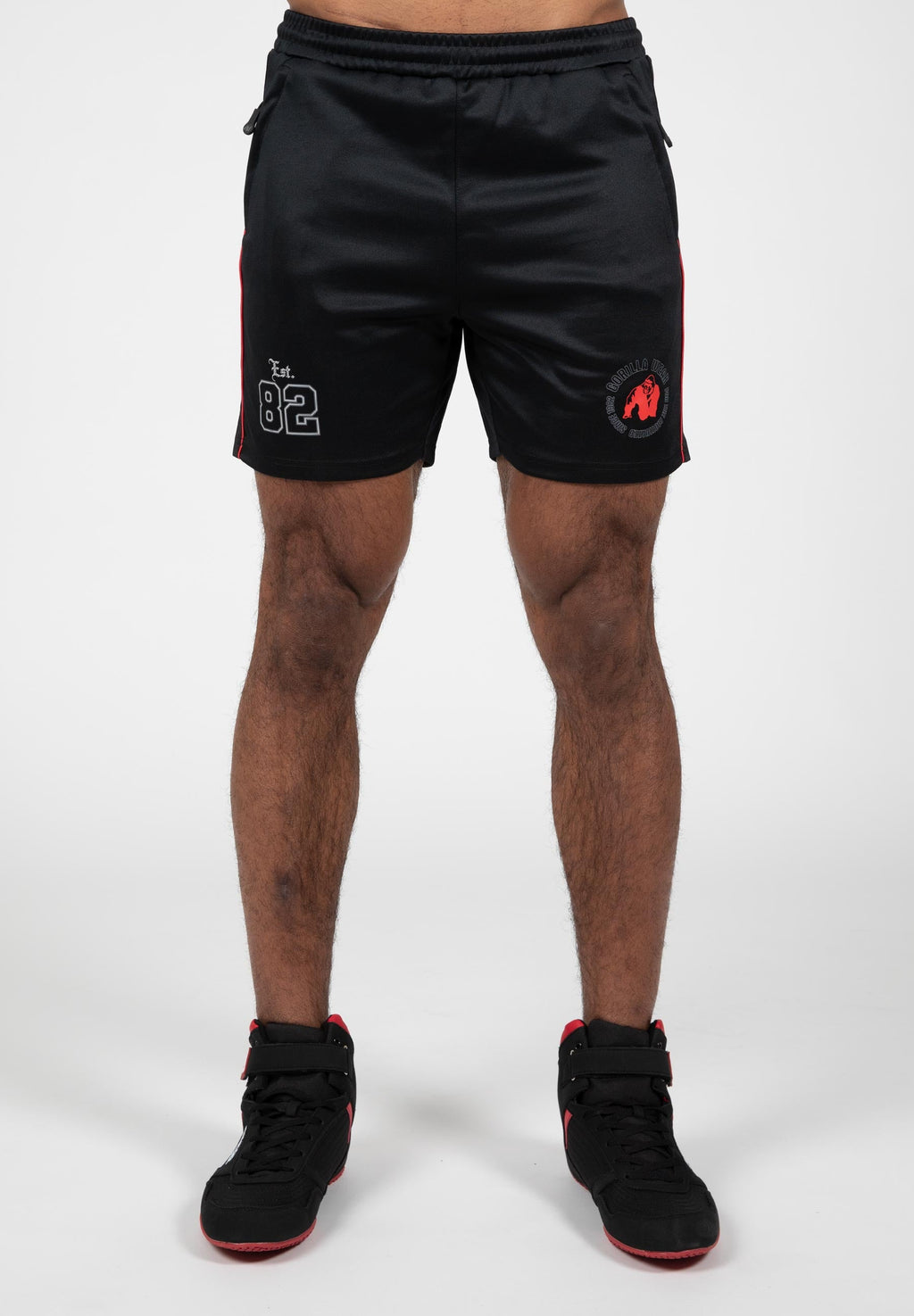 Gorilla Wear Broxton Shorts - Zwart - In gebruik