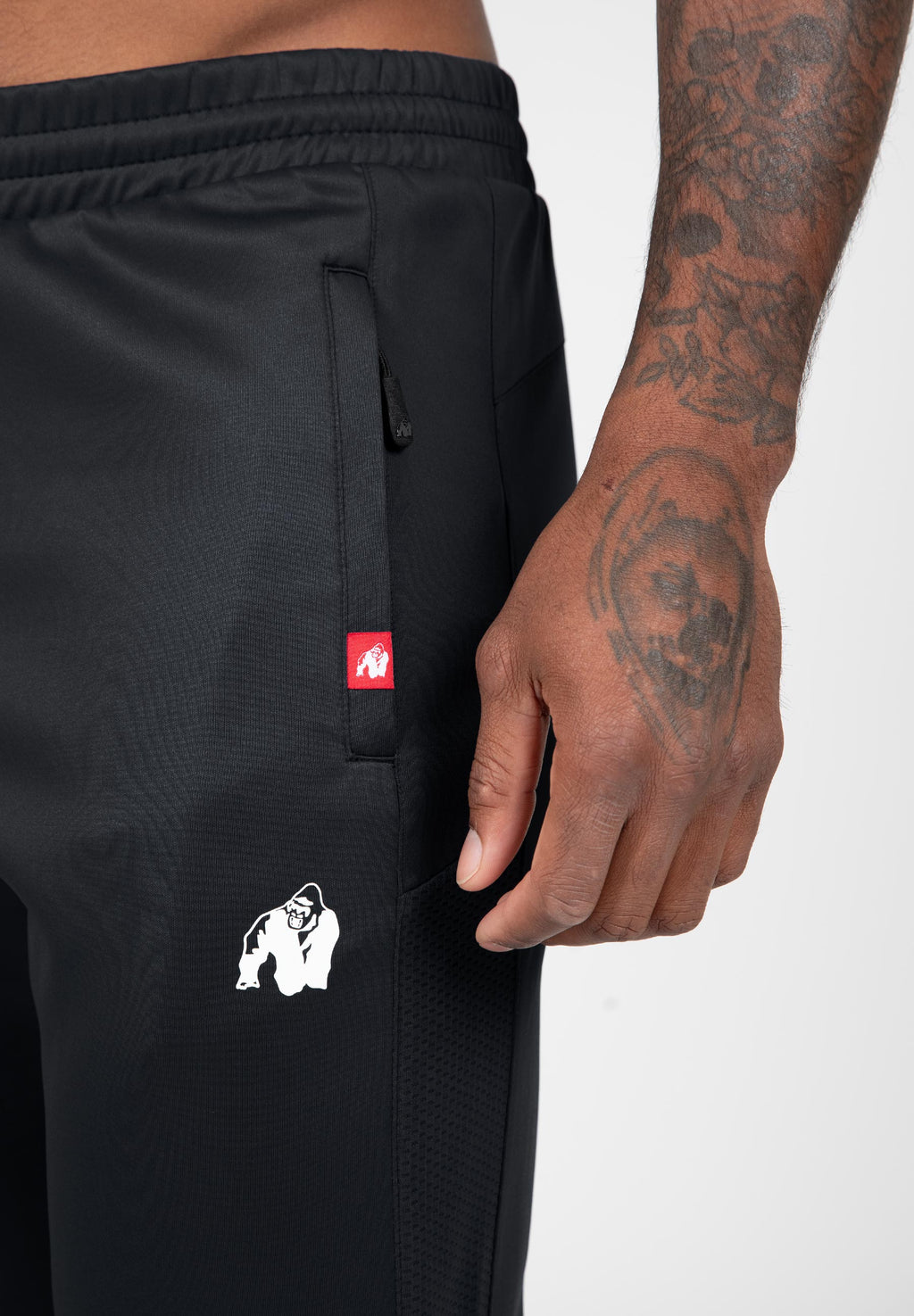 Gorilla Wear Tennessee Trainingsbroek - Zwart - In gebruik