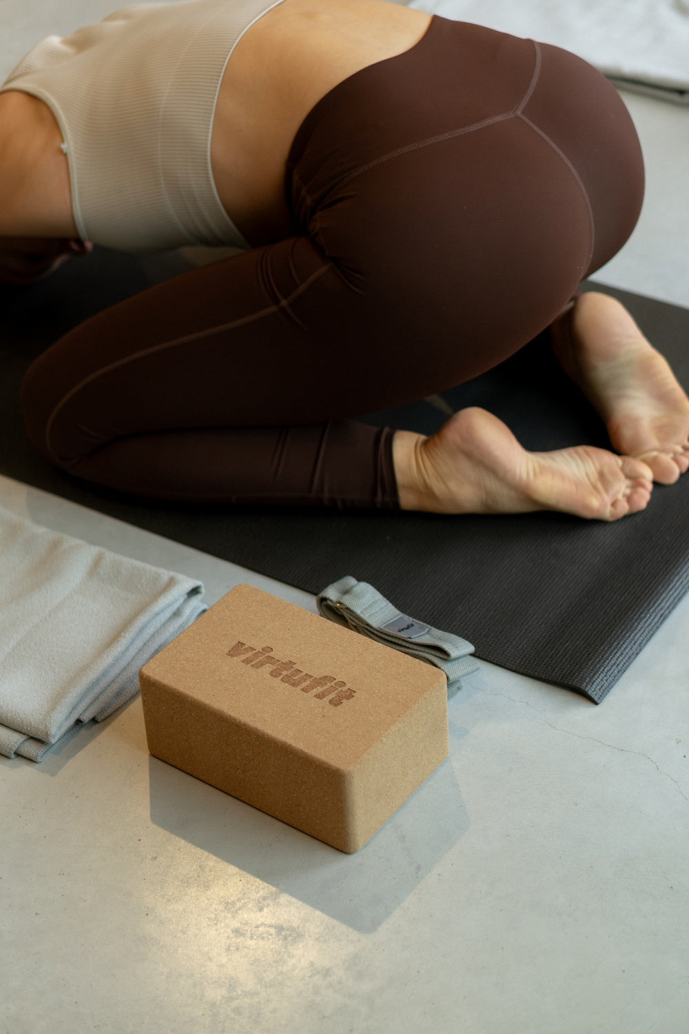 VirtuFit Premium Yogamat - 183 x 61 x 0,4 cm - Mulberry Leaf - Afbeelding 8