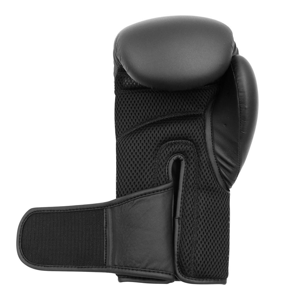 Adidas Adult Boxing Kit 2 - Zwart/Wit - 14 oz - In gebruik