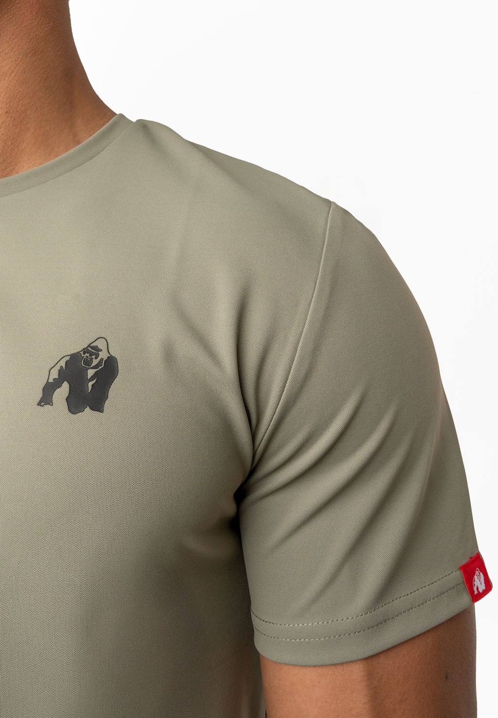Gorilla Wear Colton T-shirt - Legergroen - In gebruik