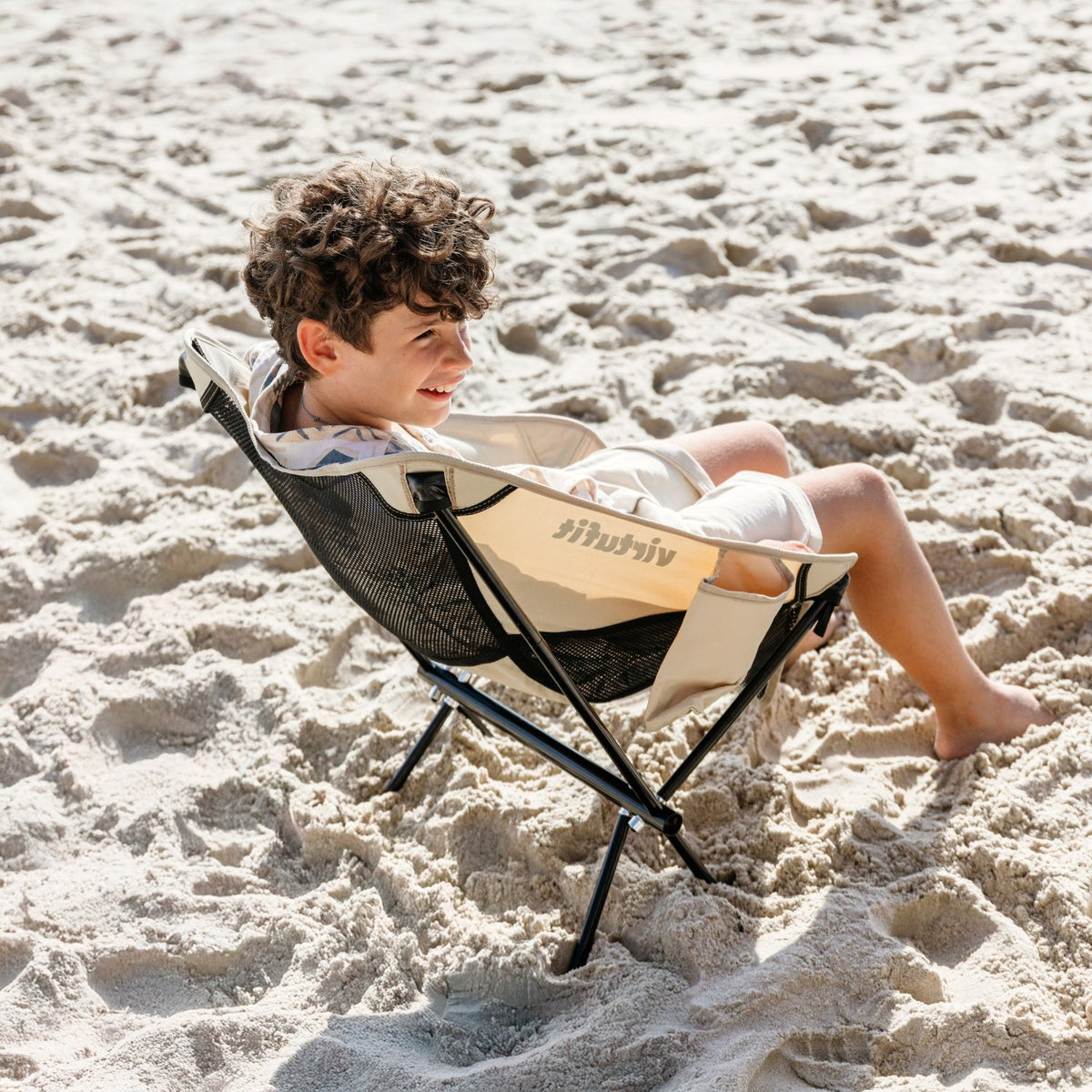 VirtuFit Camping Stoel Compact - Strandstoel - Opvouwbaar - Zwart - Afbeelding 5