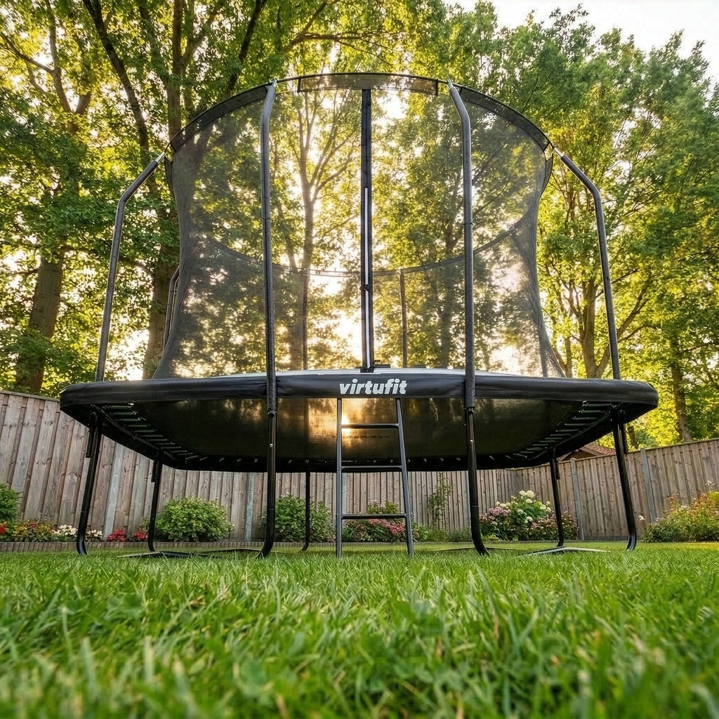 VirtuFit Premium Rechthoekige Trampoline met Veiligheidsnet - Zwart - 183 x 274 cm - Gratis trap - In gebruik