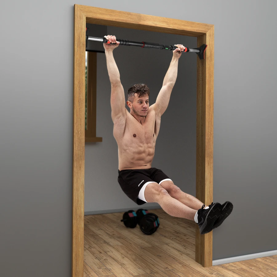 HMS Optrekstang - Pull Up Bar - Verstelbaar 98 - 130 cm - In gebruik