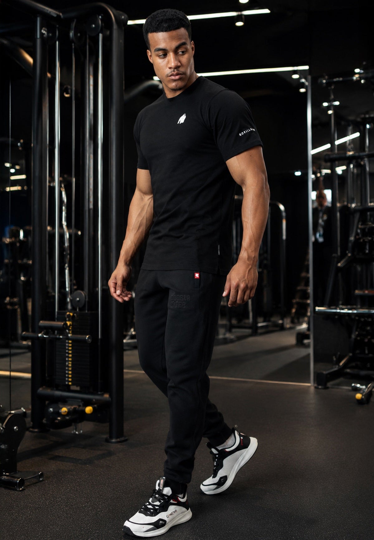 Gorilla Wear Dalton Essential Joggingbroek - Zwart - Aanzicht