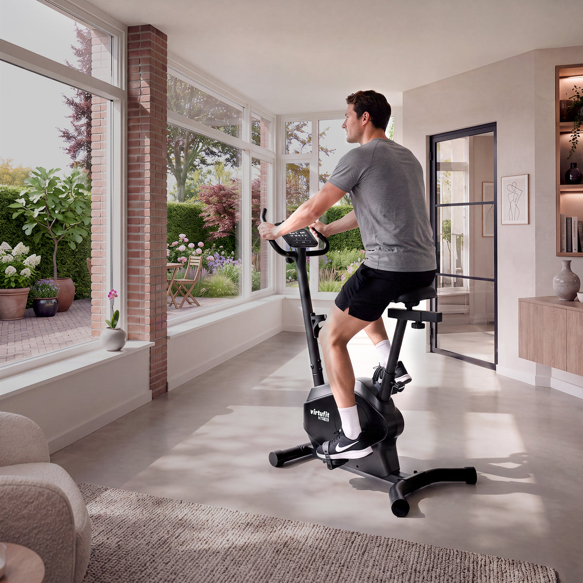 VirtuFit HTR150i Heimtrainer - Für große Nutzer
