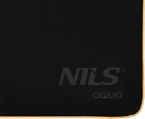 NILS Aqua Microvezel Handdoek - Zwart/Oranje - 180 x 100 cm - Afbeelding 9